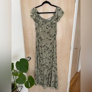 Reformation Butterfly Dress - verde